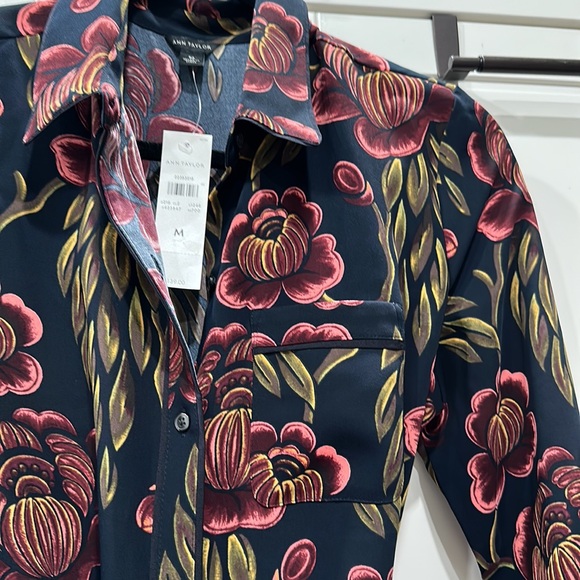 Ann Taylor Navy Blue Floral Print Tie Belt Shift Shirt Dress Long Sleeve M NWT - Picture 7 of 12